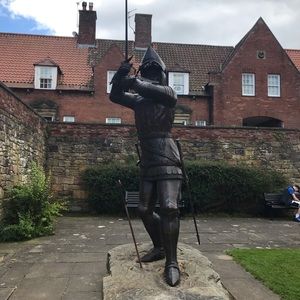 Meet your Posher, James